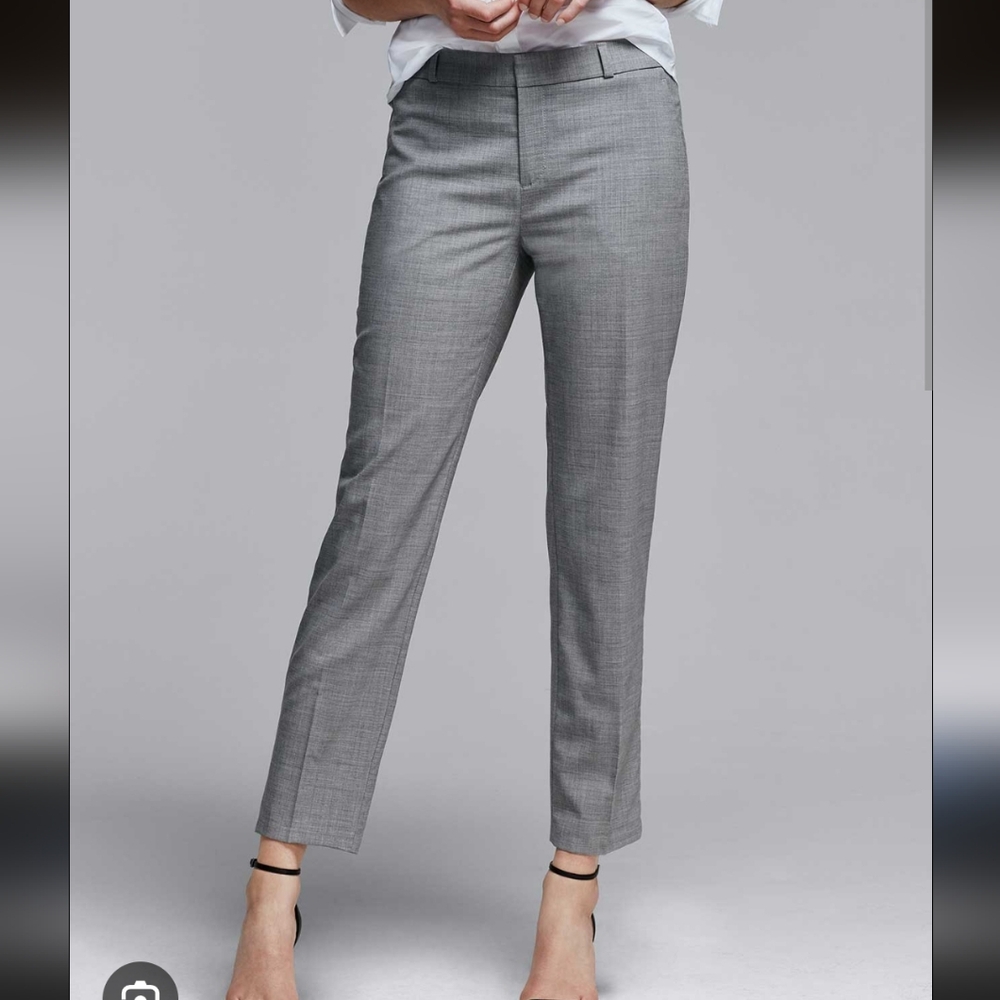 Banana Republic Black Avery pant 0 Petite